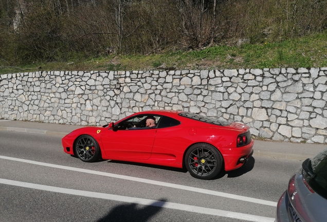 Ferrari 360 Modena