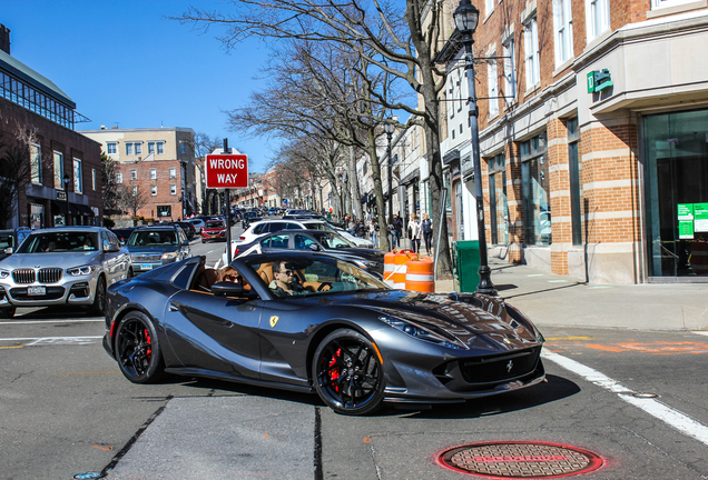 Ferrari 812 GTS