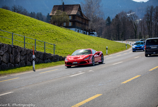 Ferrari F8 Spider