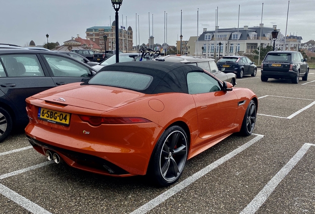 Jaguar F-TYPE S Convertible