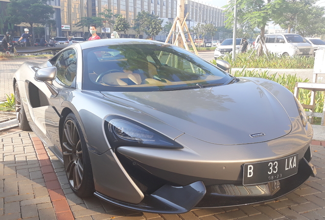 McLaren 570S