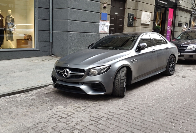 Mercedes-AMG E 63 S W213 Edition 1