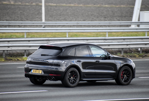 Porsche 95B Macan GTS MkII