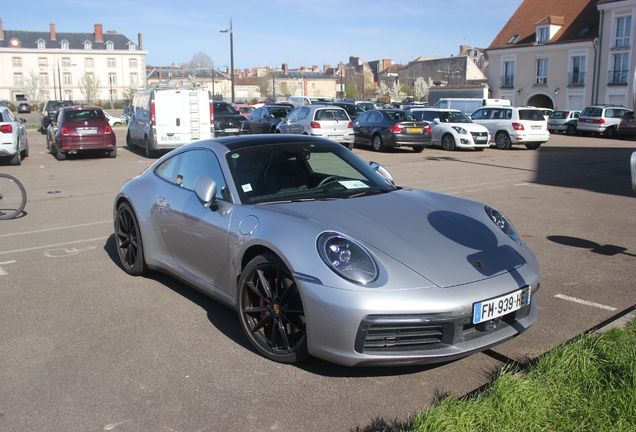 Porsche 992 Carrera S