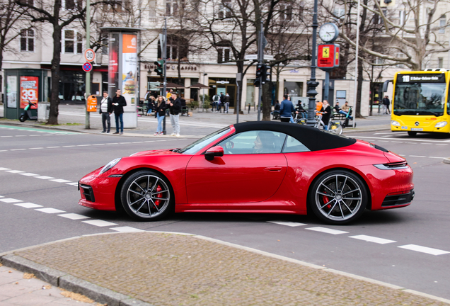 Porsche 992 Carrera S Cabriolet