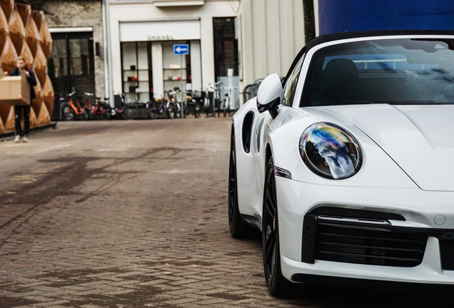 Porsche 992 Turbo S Cabriolet