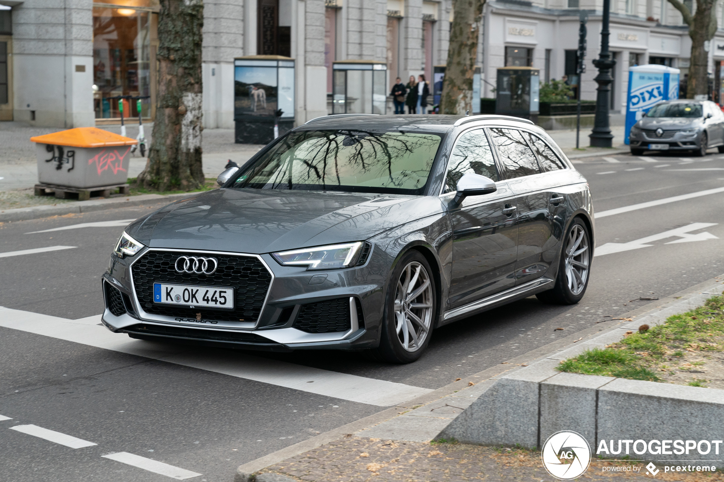 Audi RS4 Avant B9