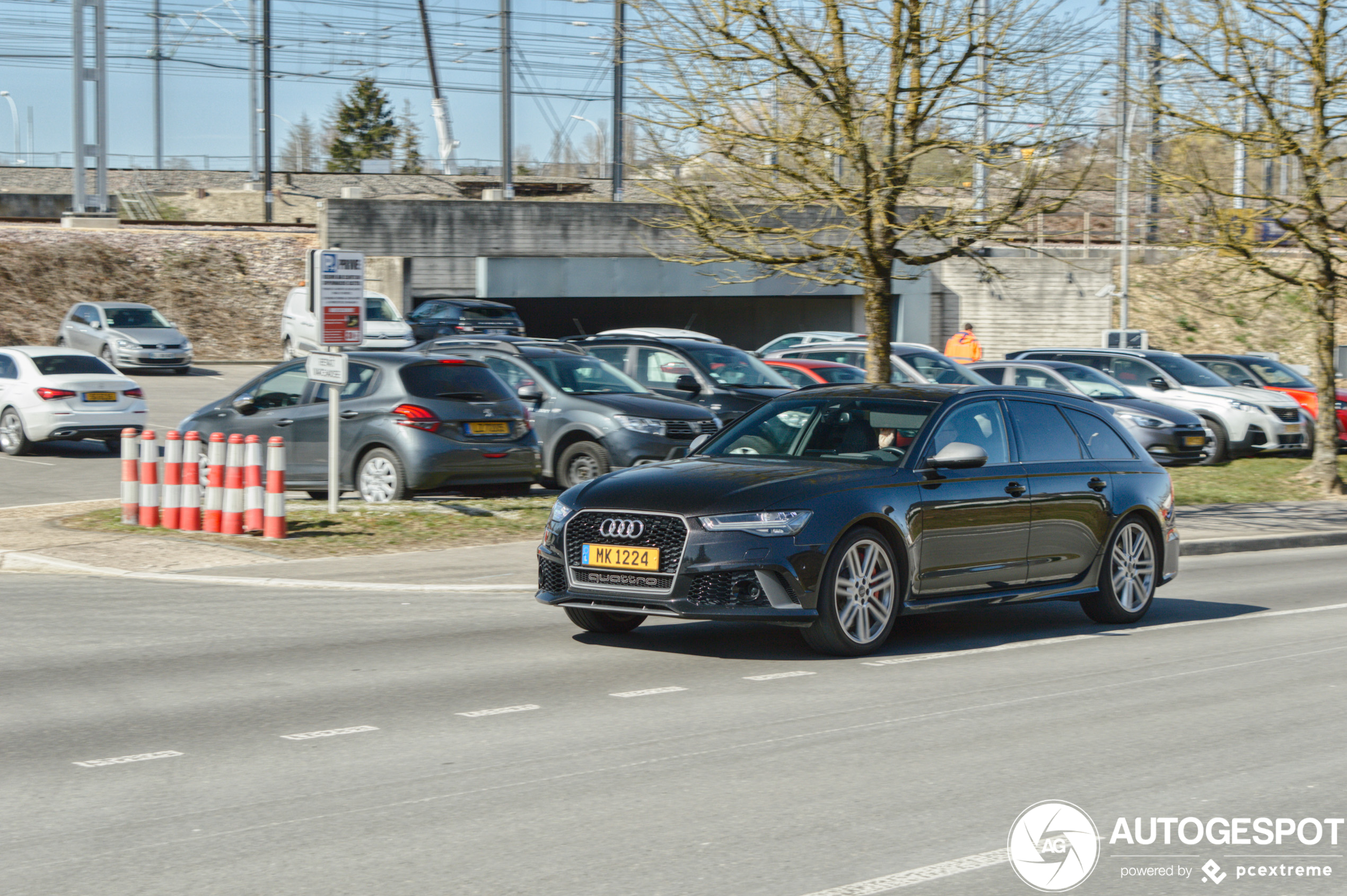 Audi RS6 Avant C7 2015