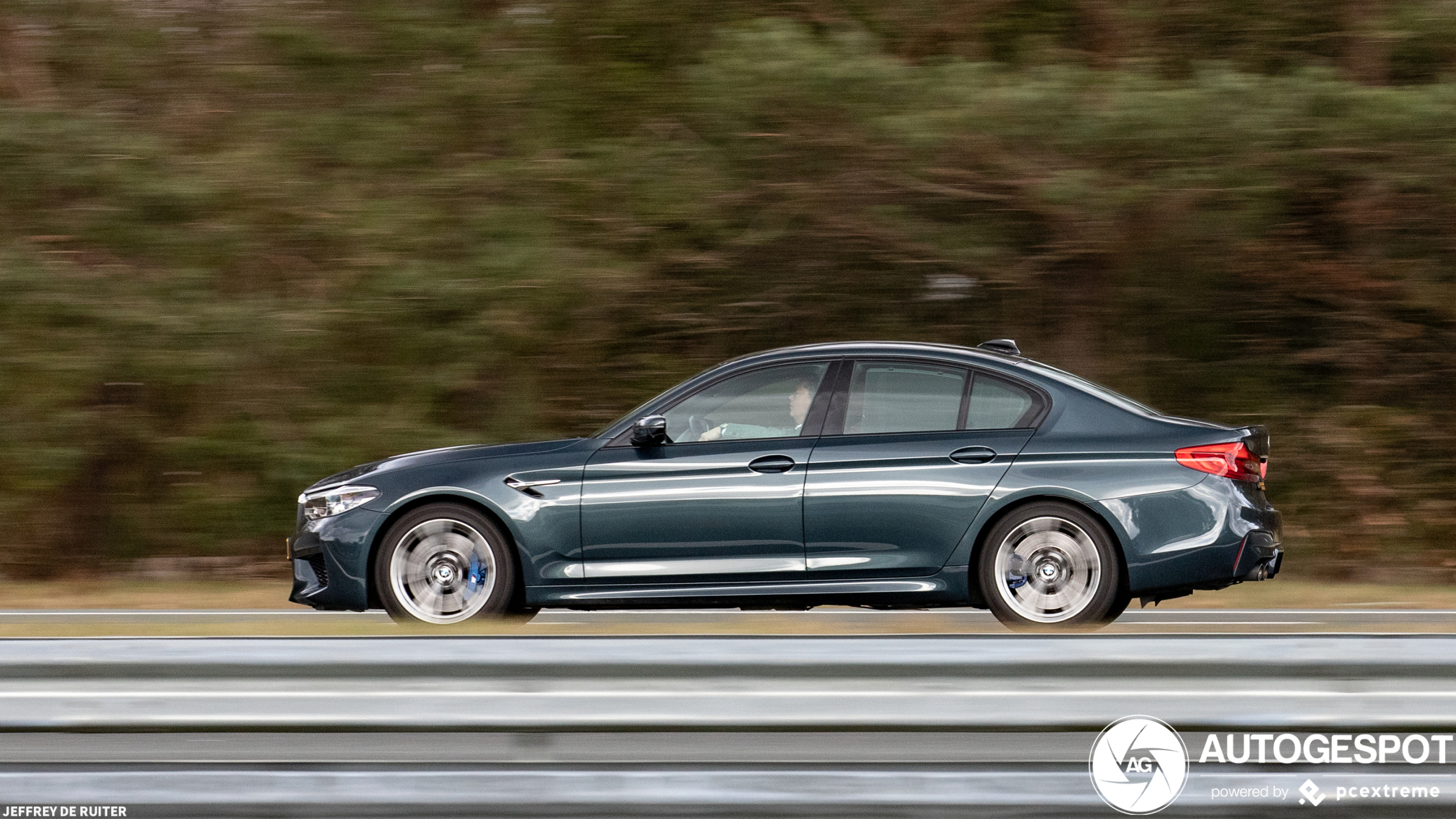 BMW M5 F90