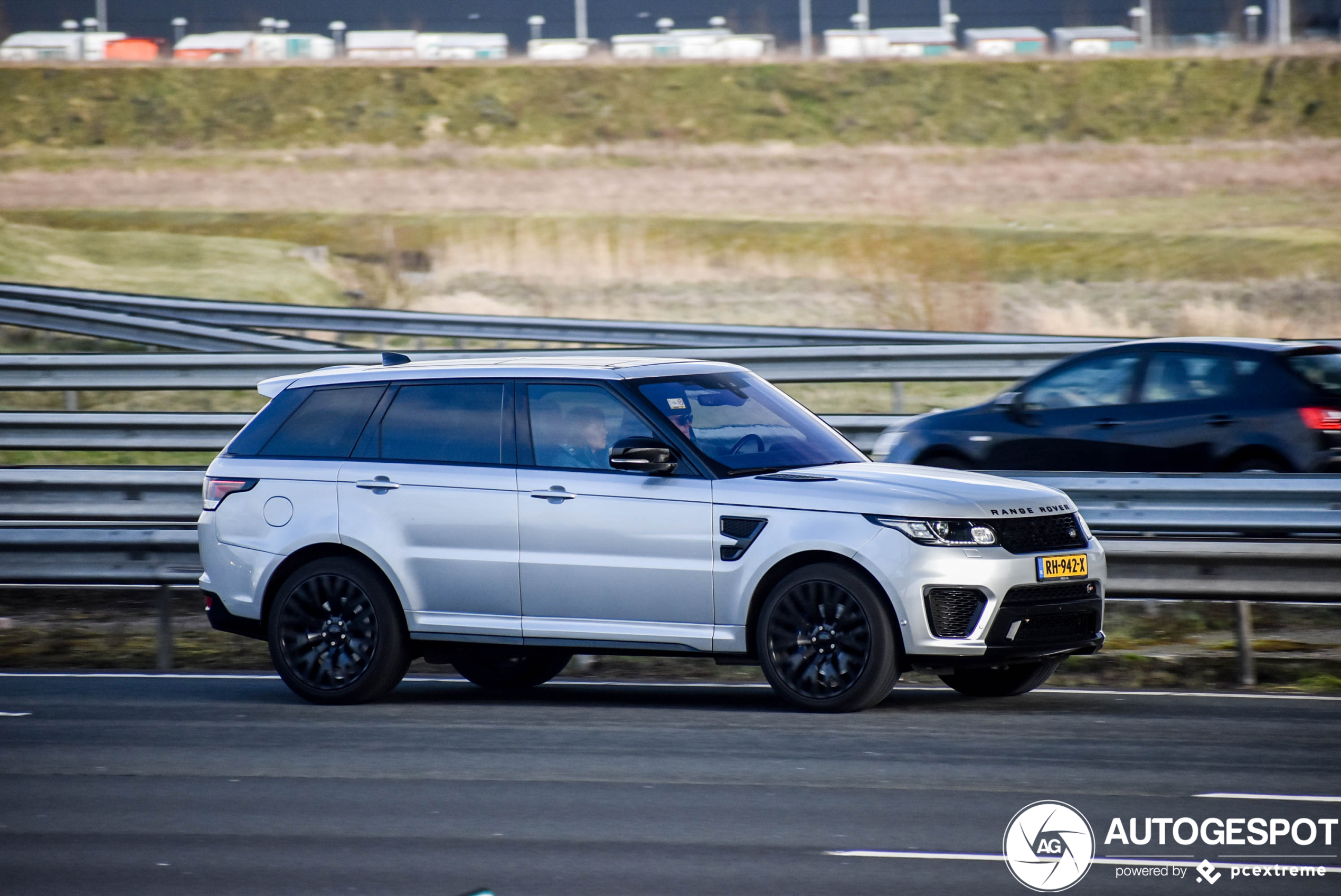 Land Rover Range Rover Sport SVR