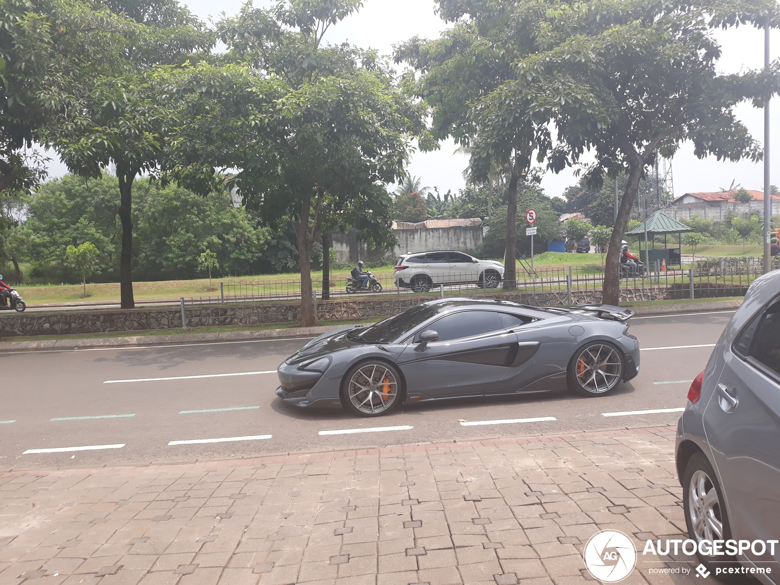 McLaren 600LT