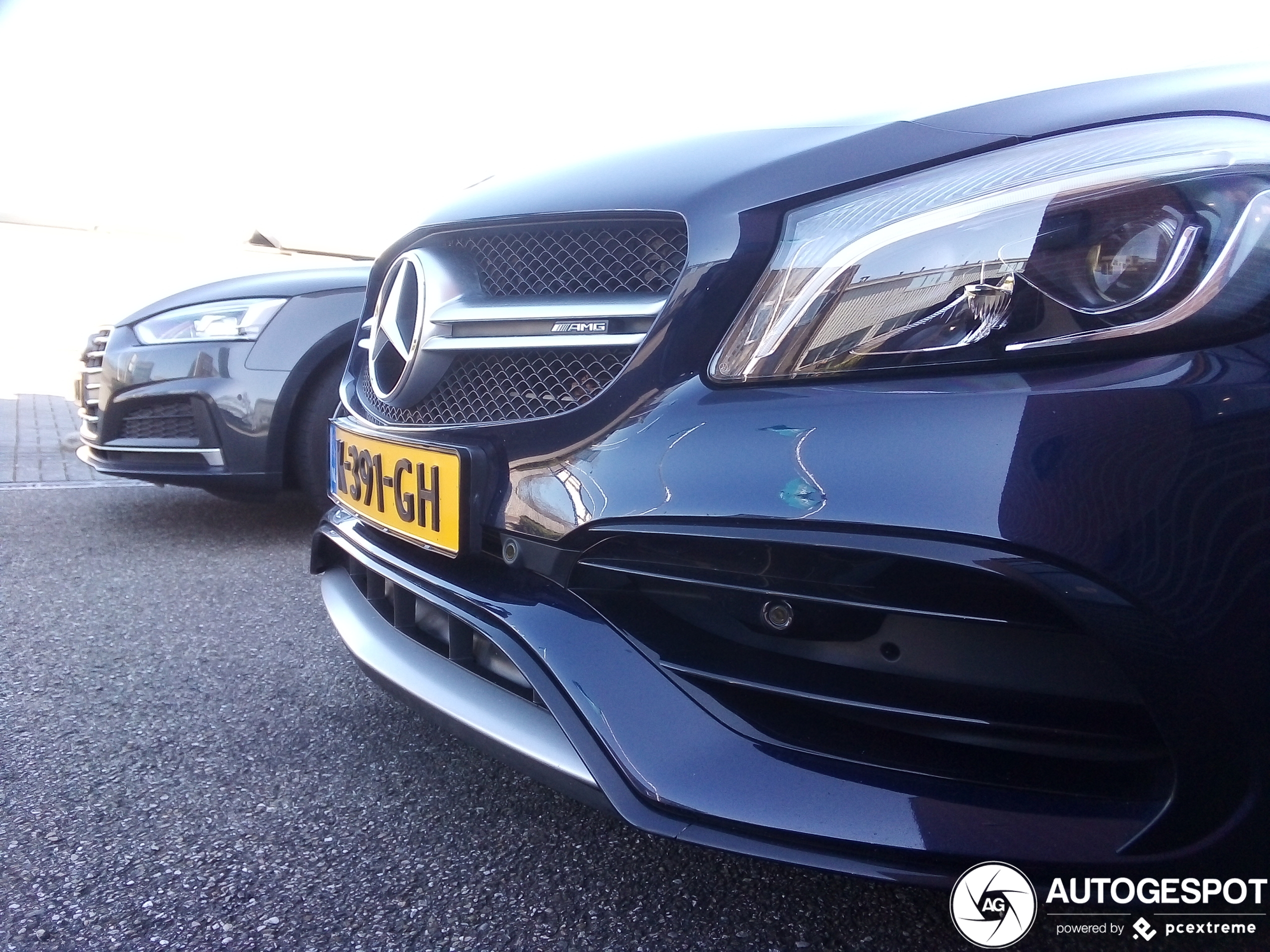 Mercedes-AMG A 45 W176 2015