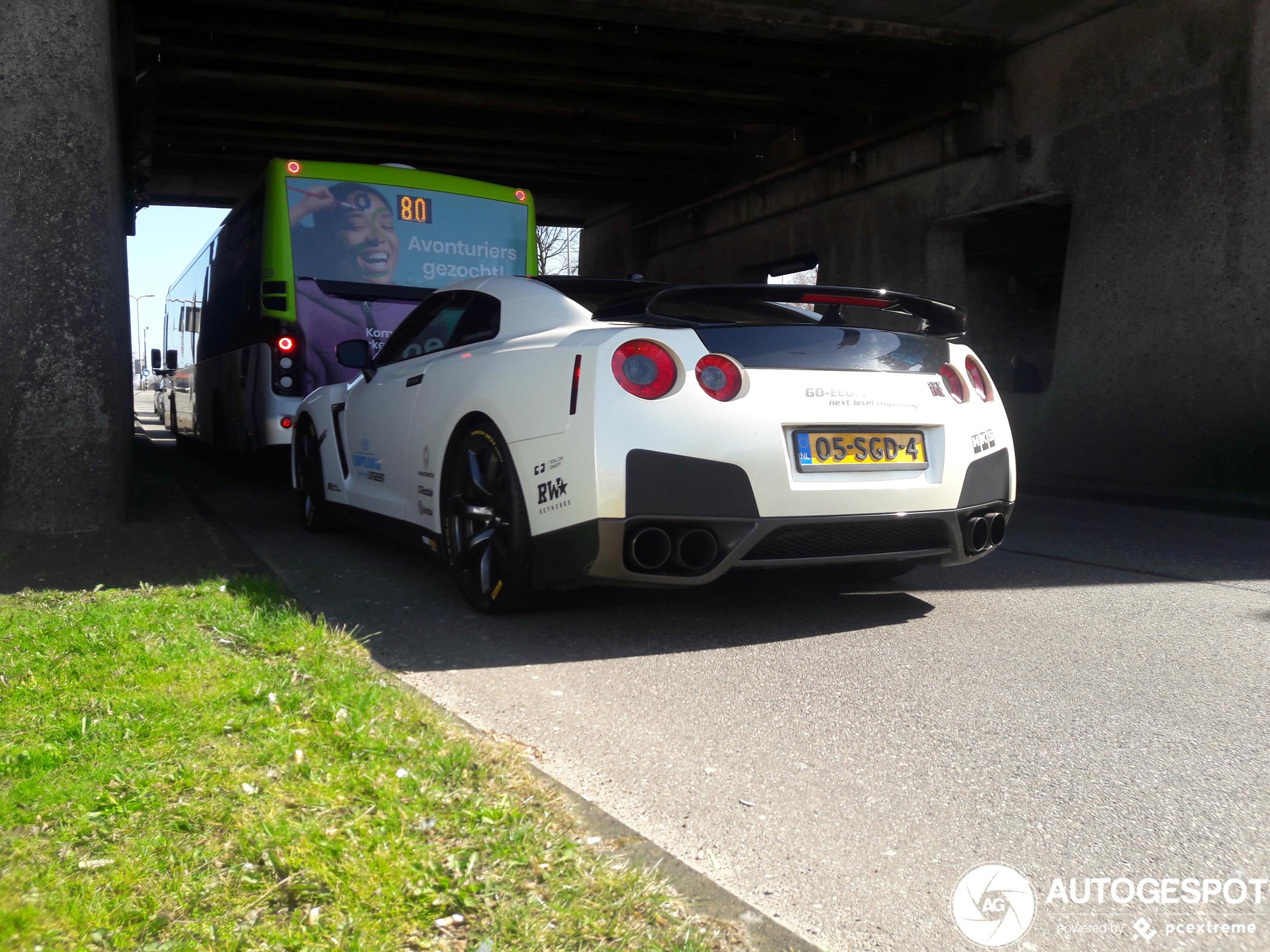 Nissan GT-R