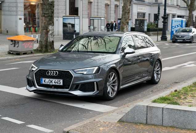 Audi RS4 Avant B9