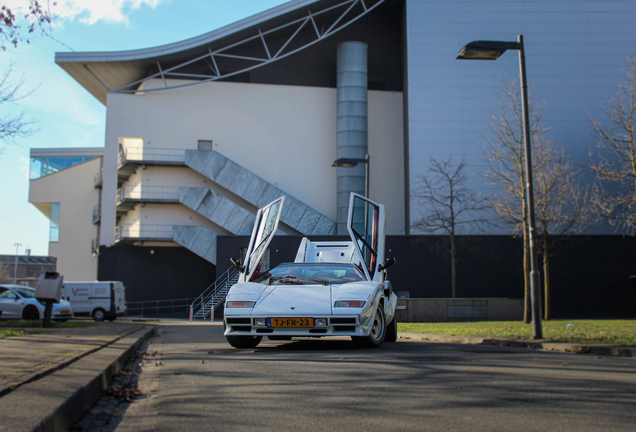 Lamborghini Countach 5000 Quattrovalvole