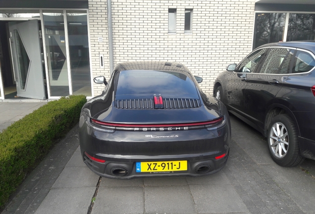 Porsche 992 Carrera 4S