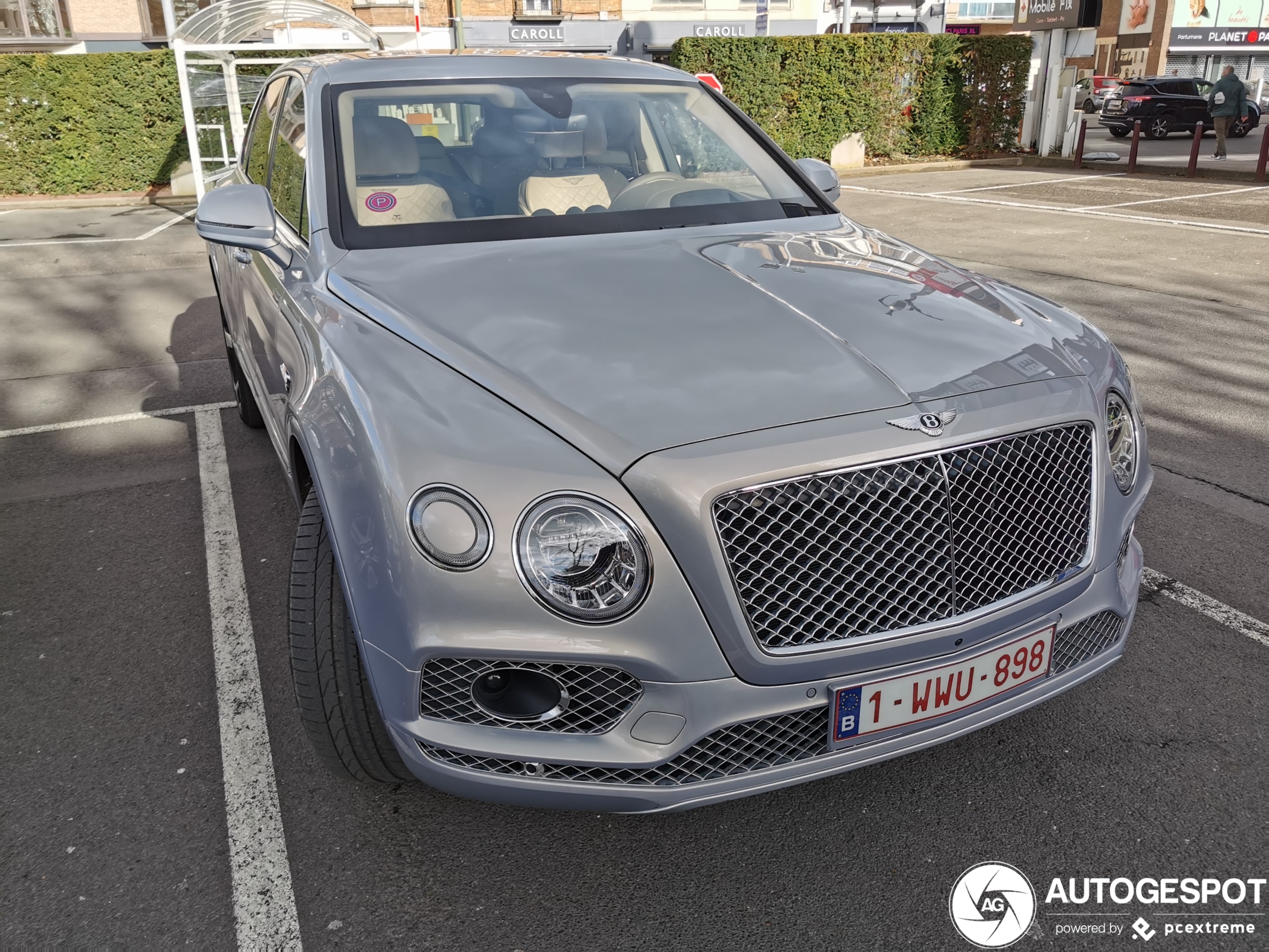 Bentley Bentayga Hybrid