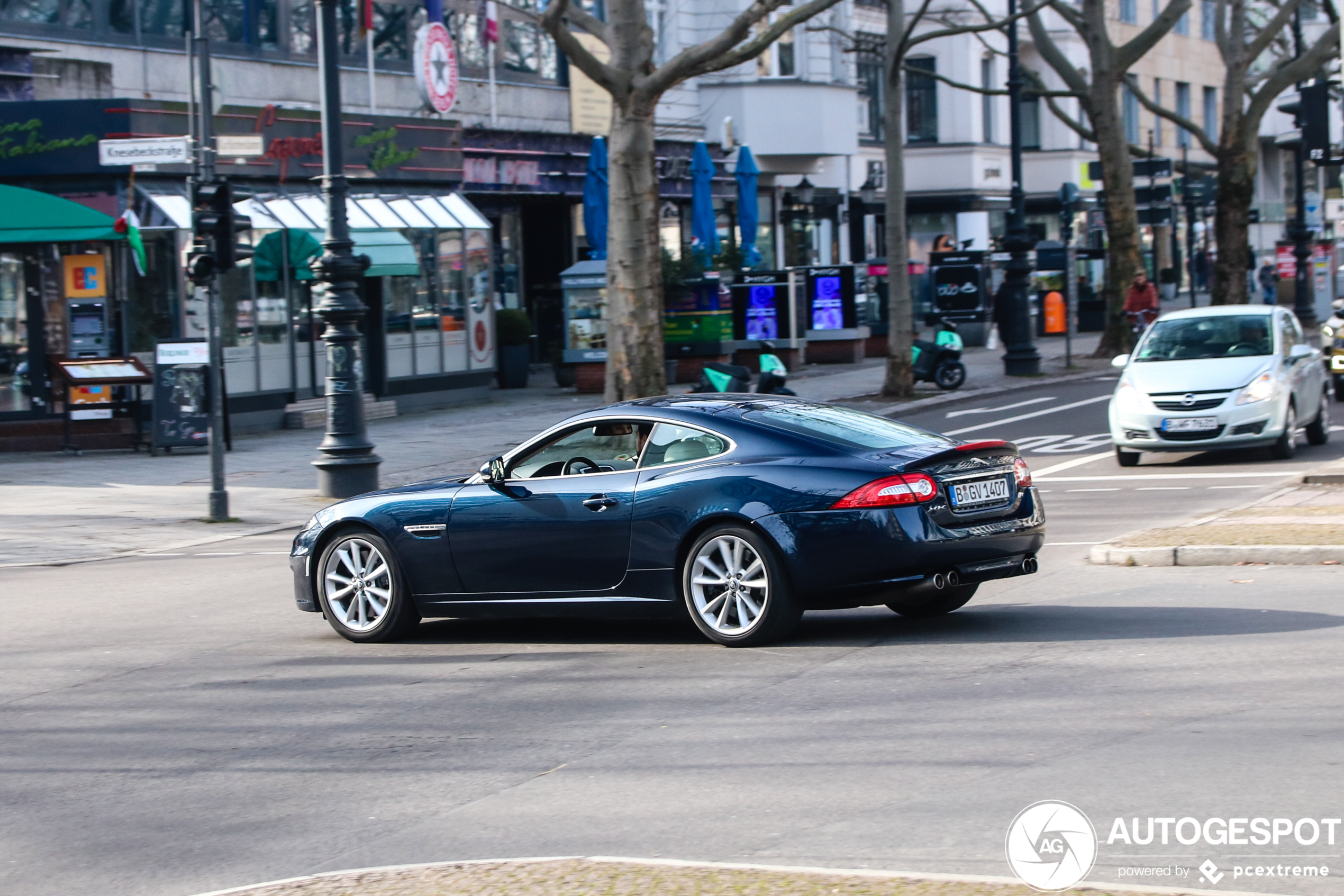 Jaguar XKR 2012