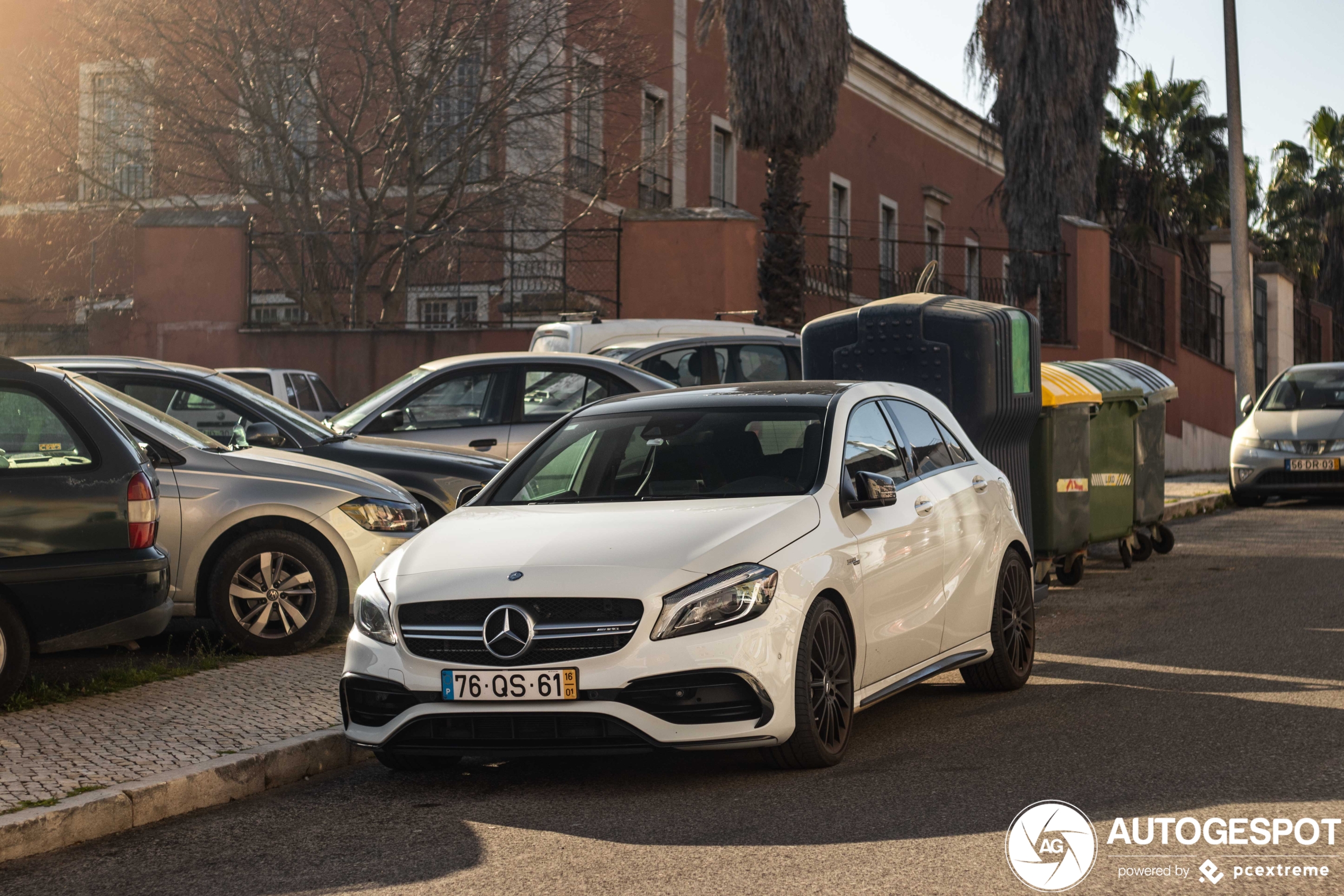 Mercedes-AMG A 45 W176 2015