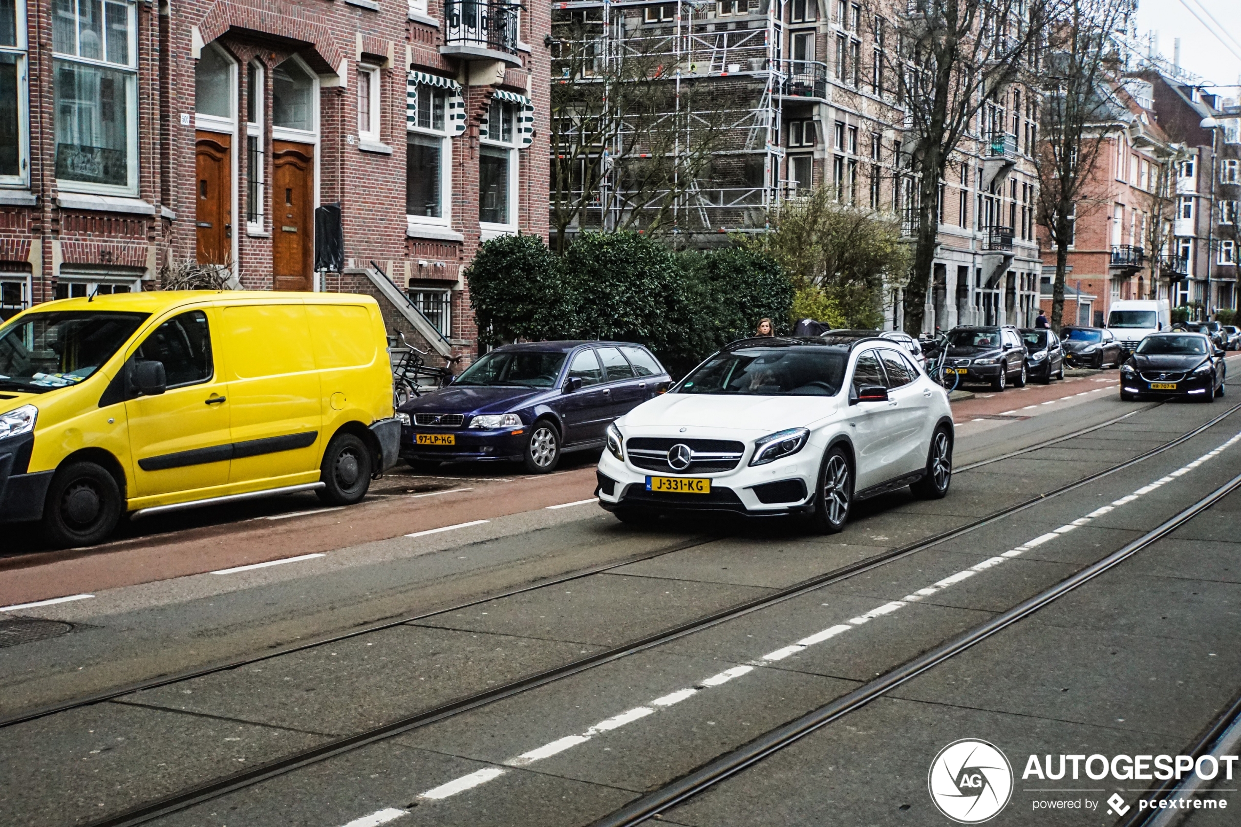 Mercedes-Benz GLA 45 AMG X156