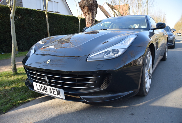 Ferrari GTC4Lusso