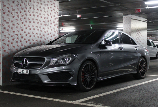 Mercedes-AMG CLA 45 C117