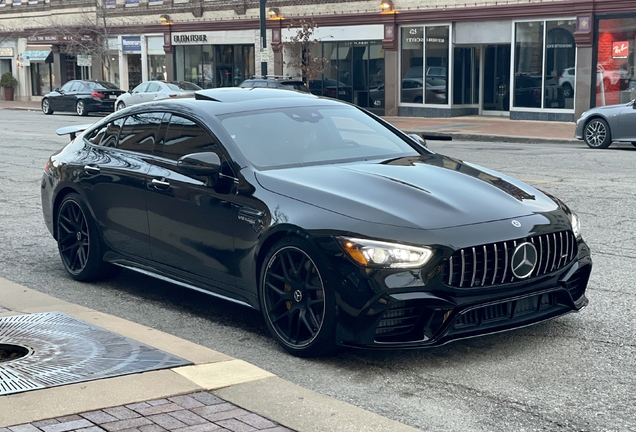 Mercedes-AMG GT 63 S X290