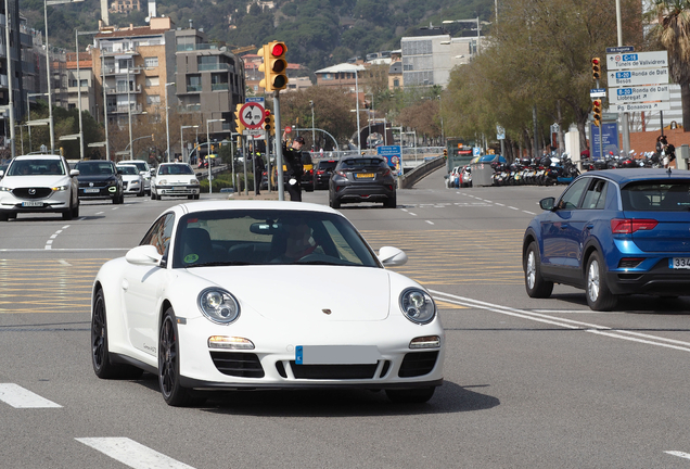 Porsche 997 Carrera 4 GTS