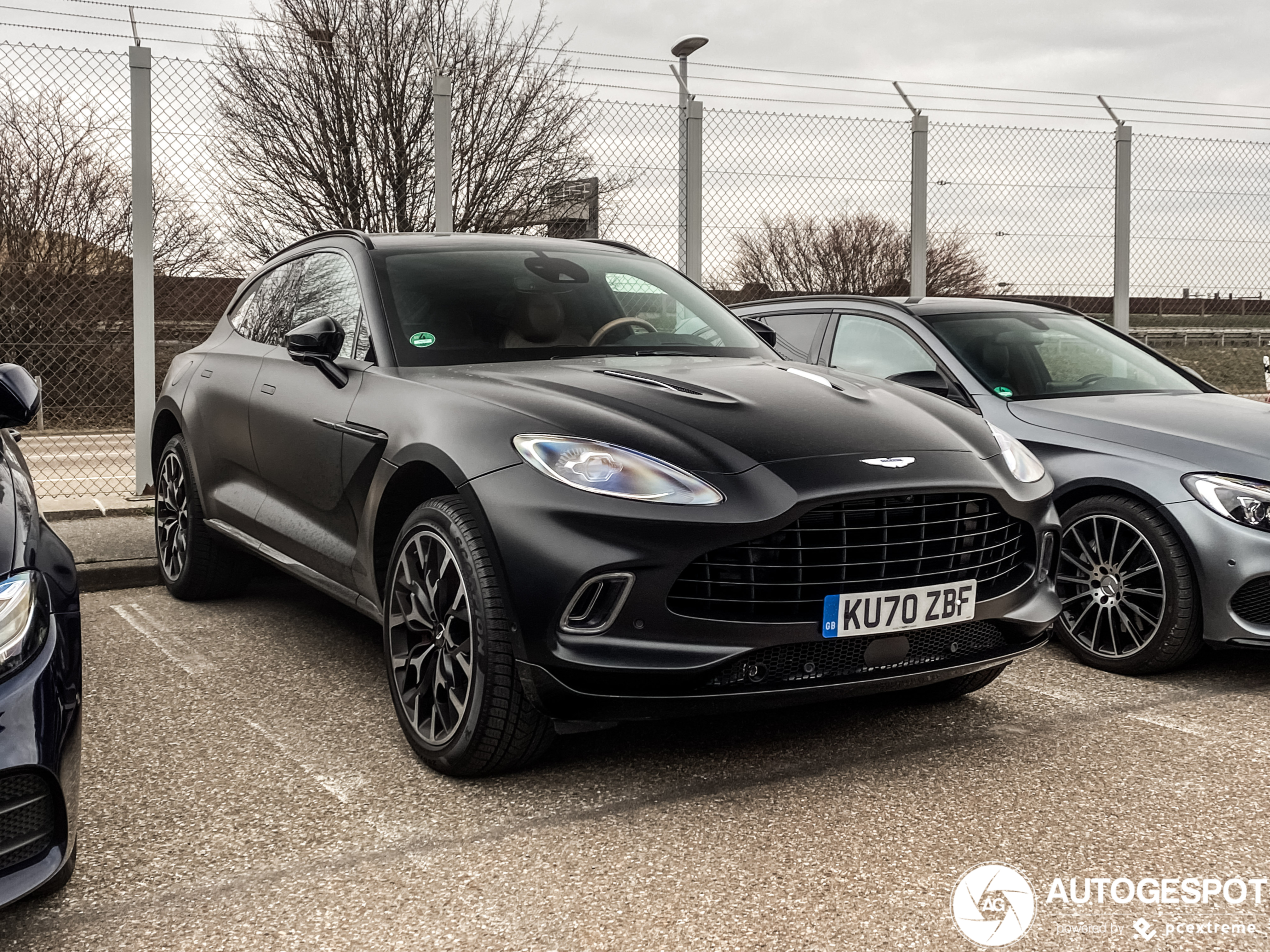 Aston Martin DBX