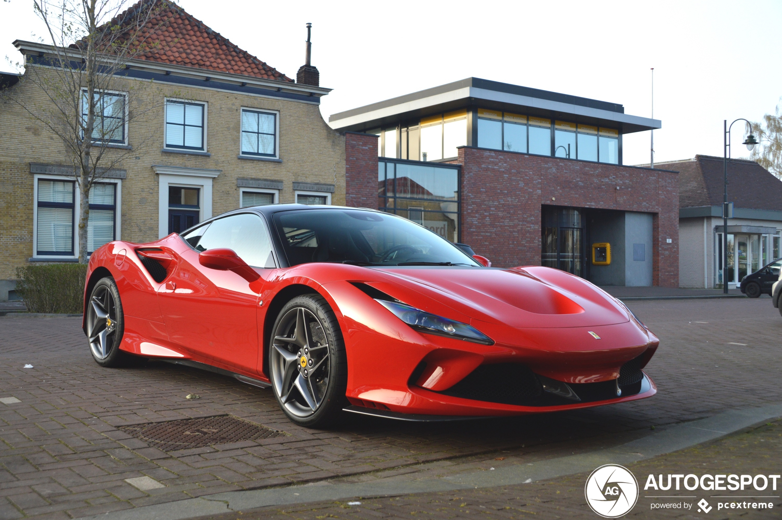 Ferrari F8 Tributo