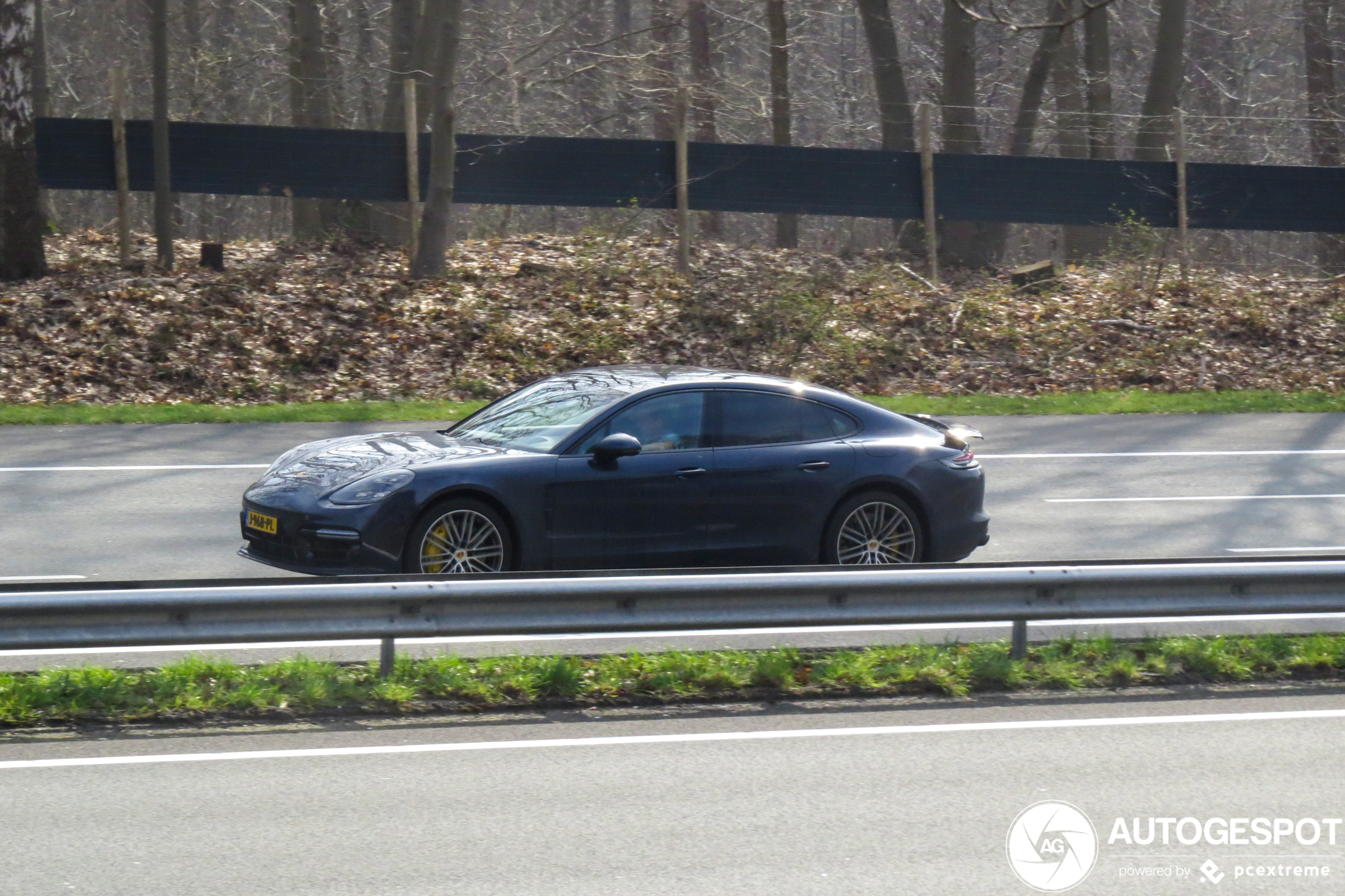 Porsche 971 Panamera Turbo S E-Hybrid