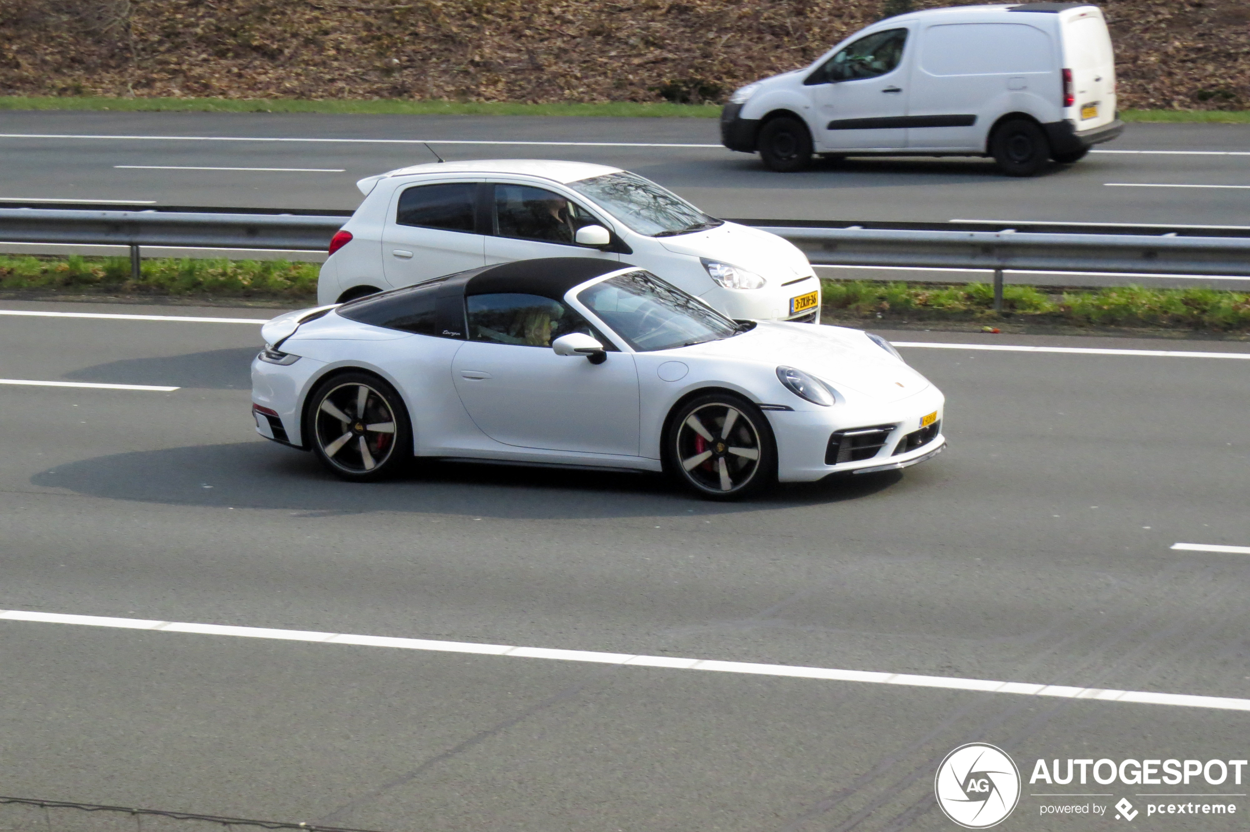 Porsche 992 Targa 4S