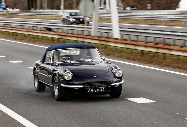 Ferrari 330 GTS