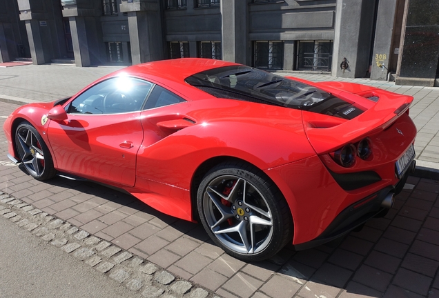 Ferrari F8 Tributo