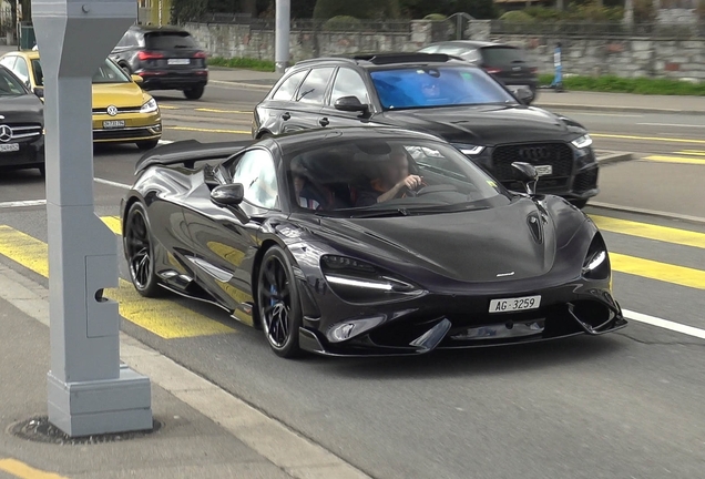 McLaren 765LT