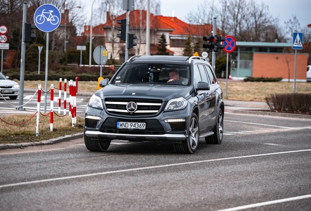 Mercedes-Benz GL 63 AMG X166