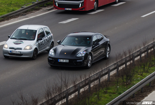 Porsche 971 Panamera GTS MkI