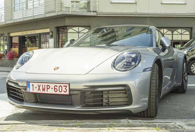 Porsche 992 Carrera 4S