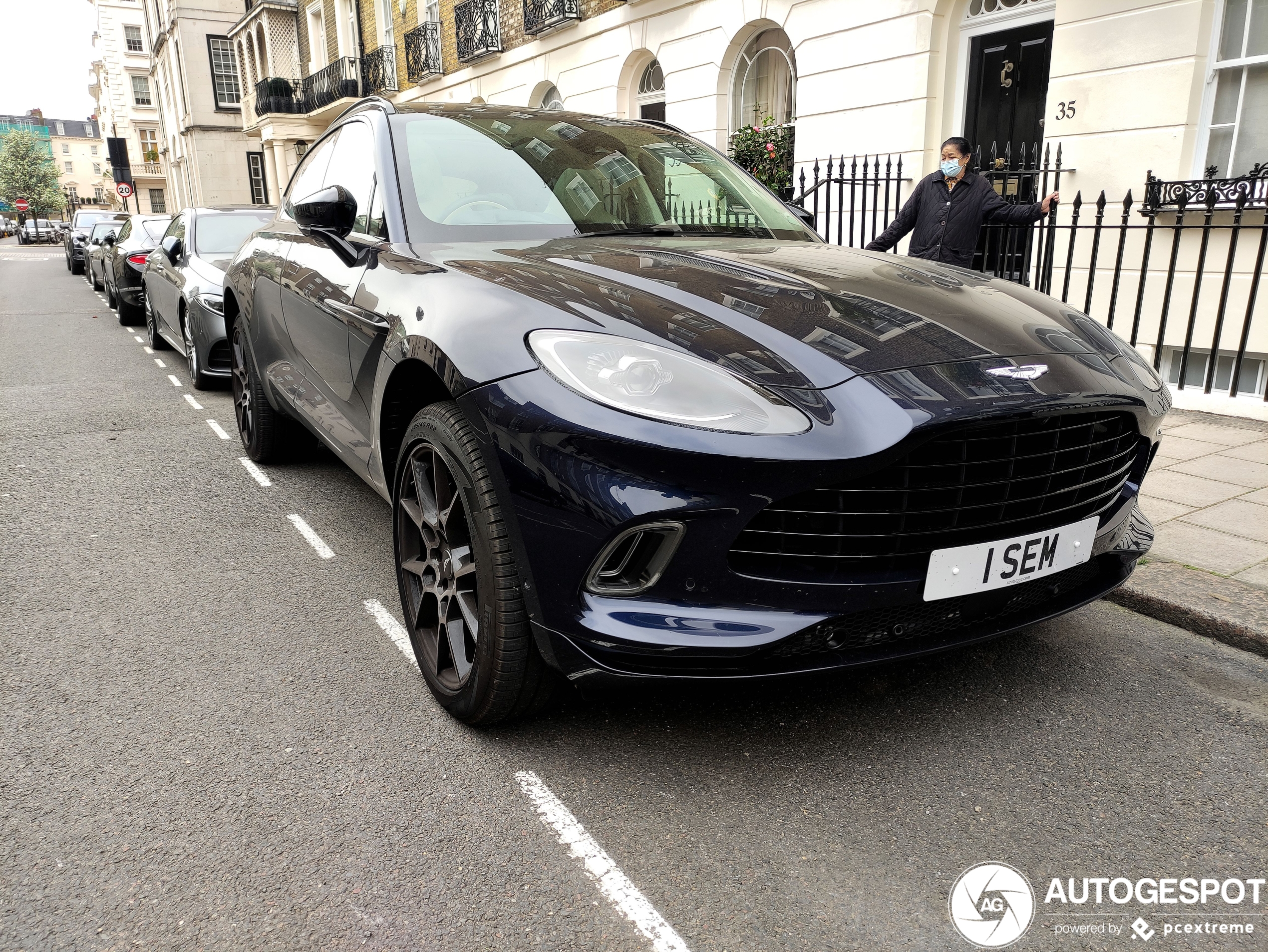 Aston Martin DBX