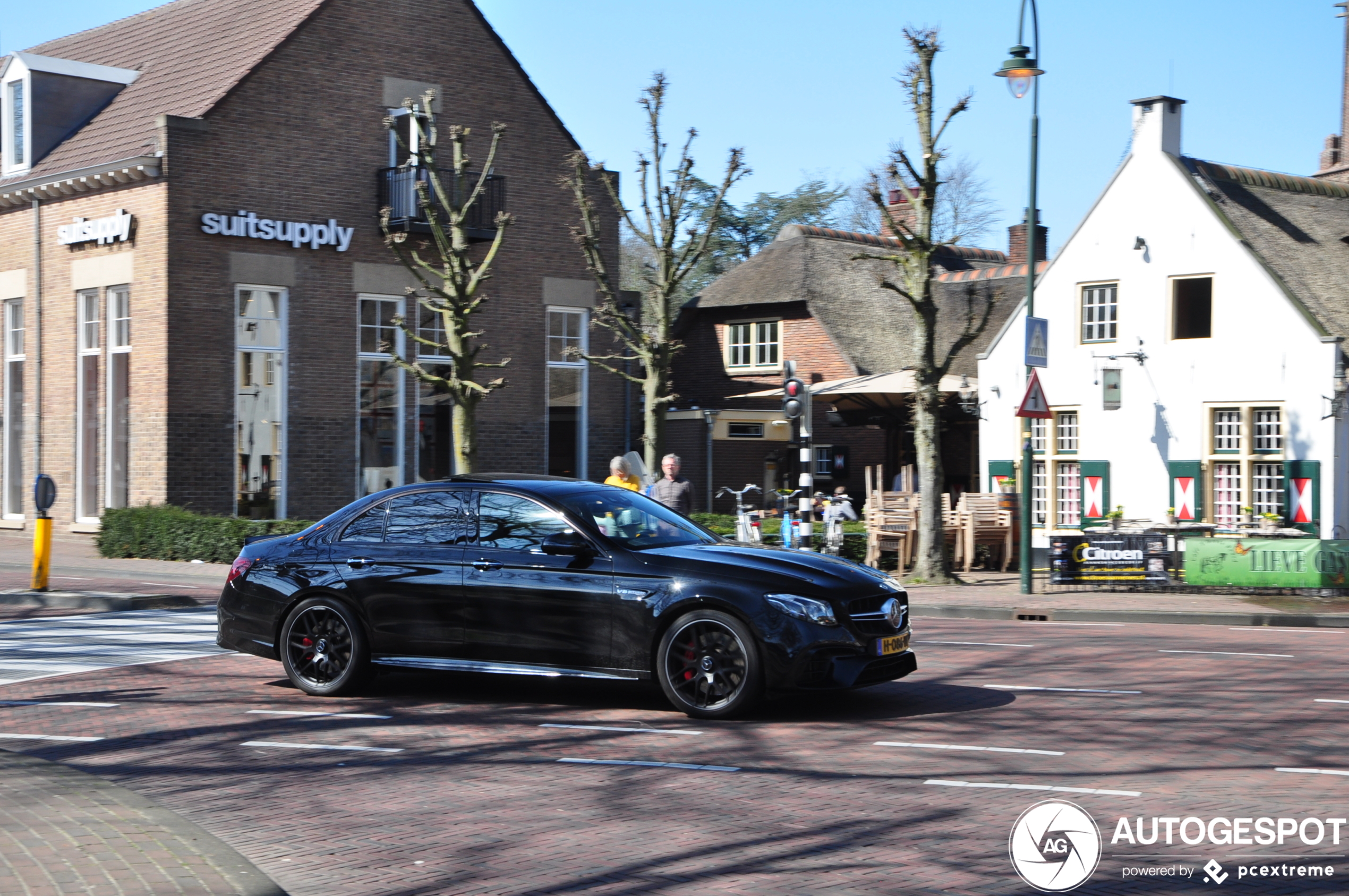 Mercedes-AMG E 63 S W213