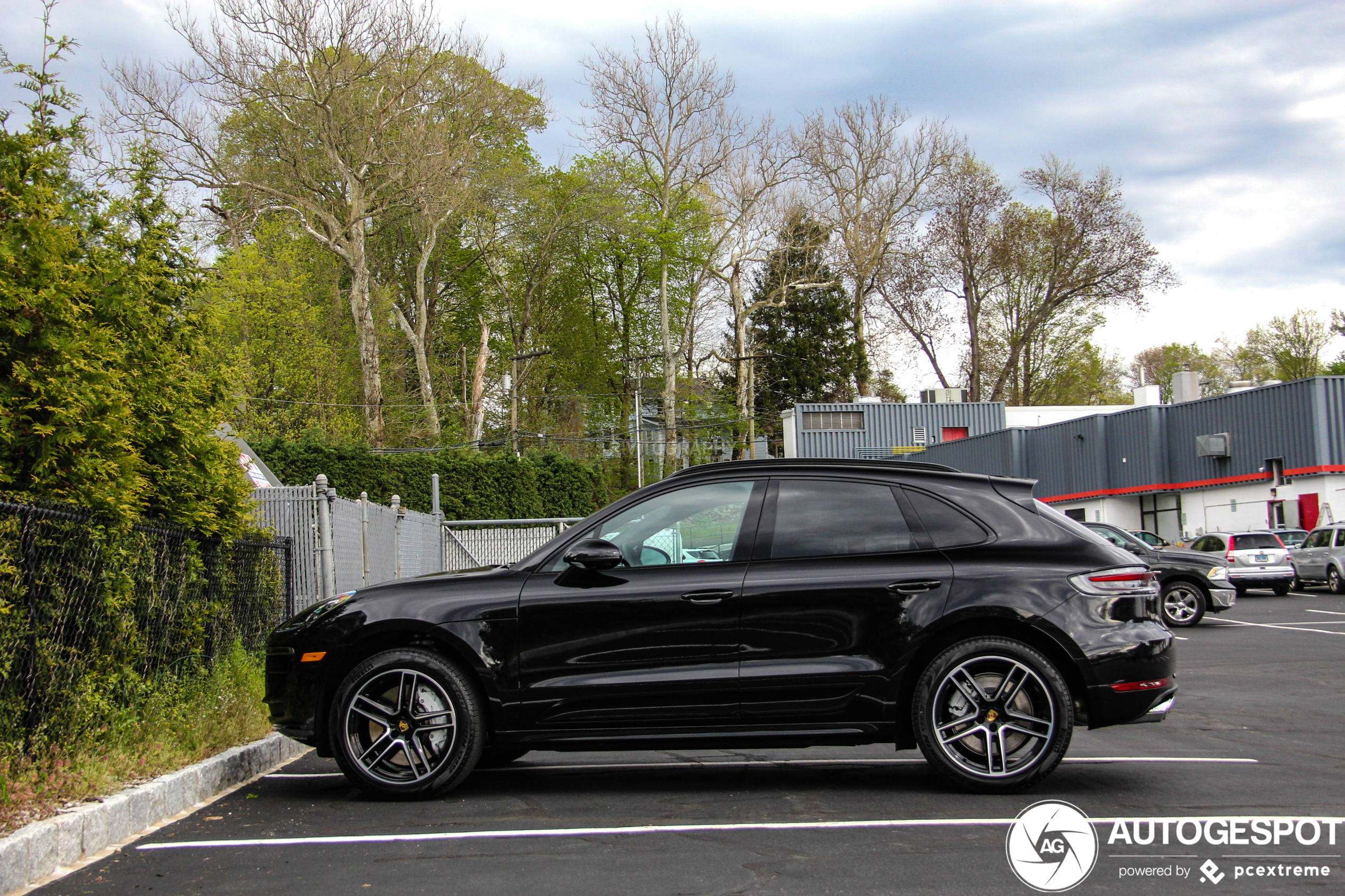 Porsche 95B Macan Turbo MkII