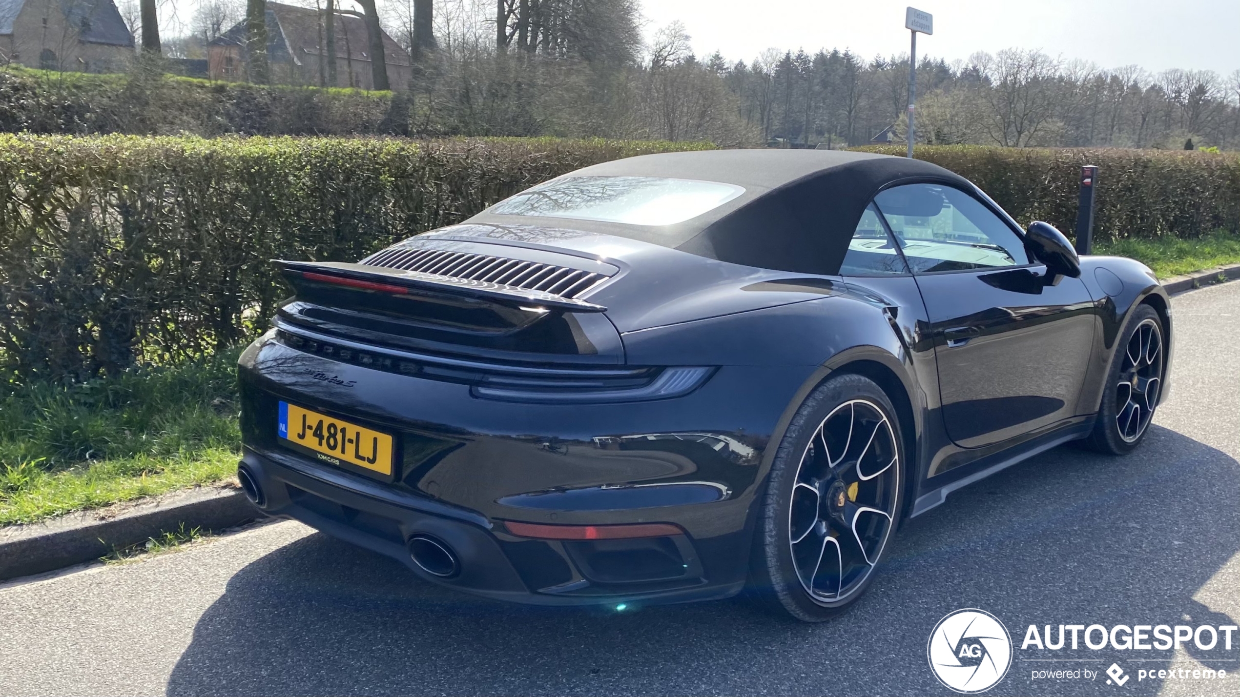 Porsche 992 Turbo S Cabriolet