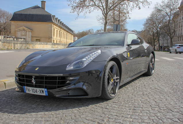 Ferrari FF