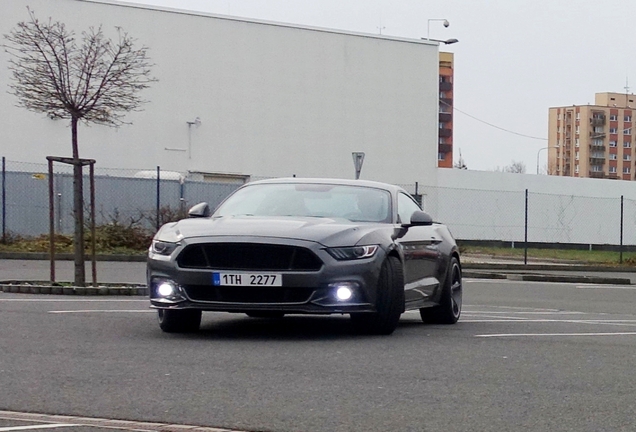 Ford Mustang GT 2015