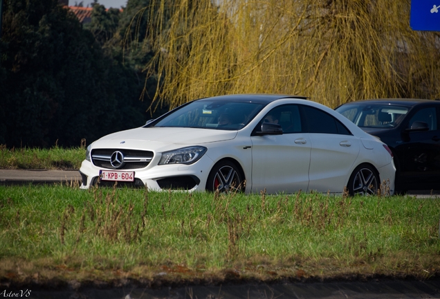 Mercedes-Benz CLA 45 AMG C117