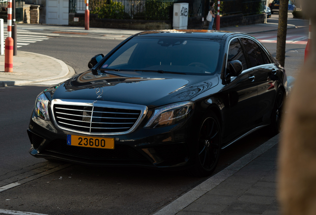 Mercedes-Benz S 63 AMG V222