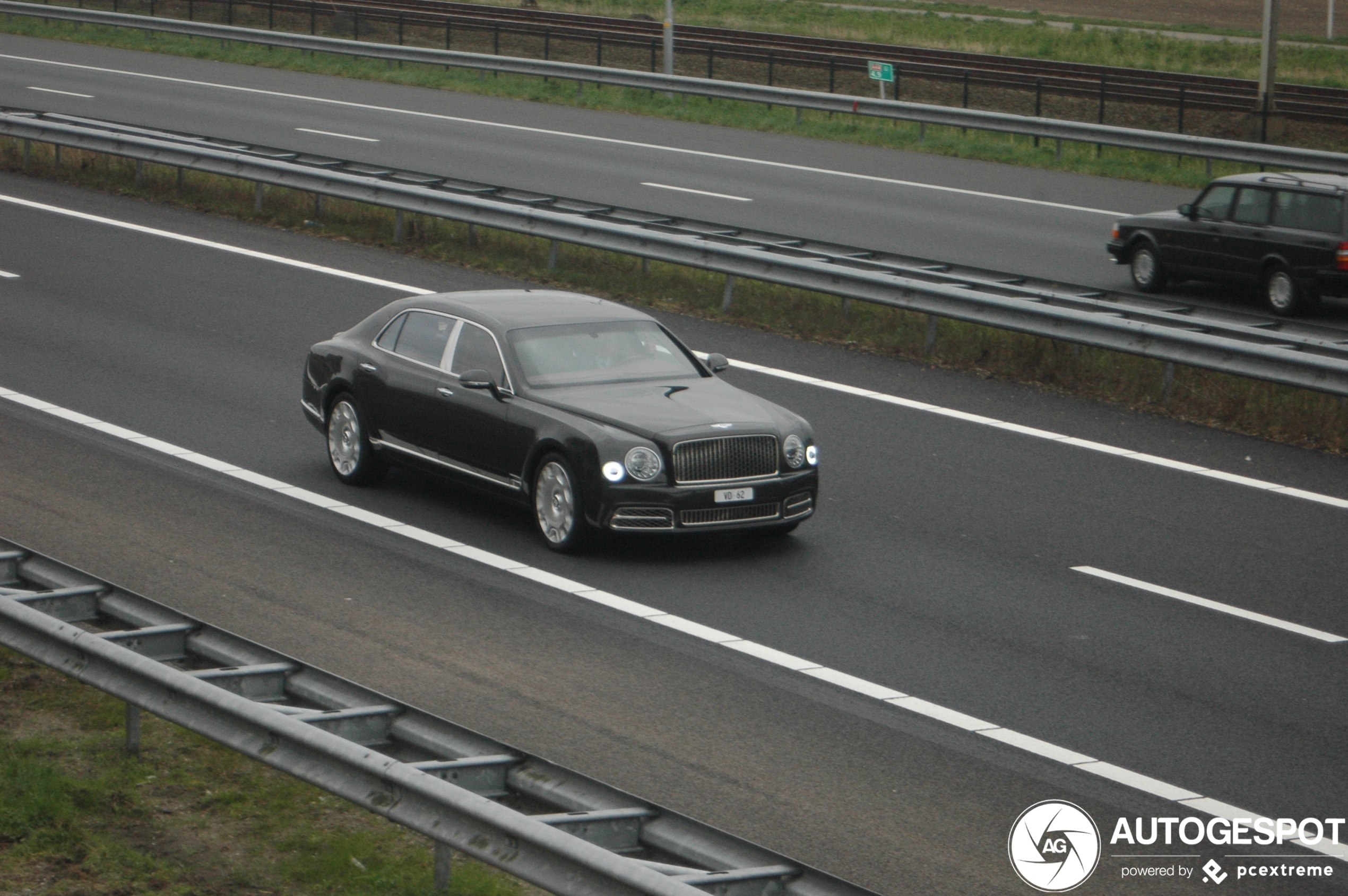 Bentley Mulsanne EWB 2016