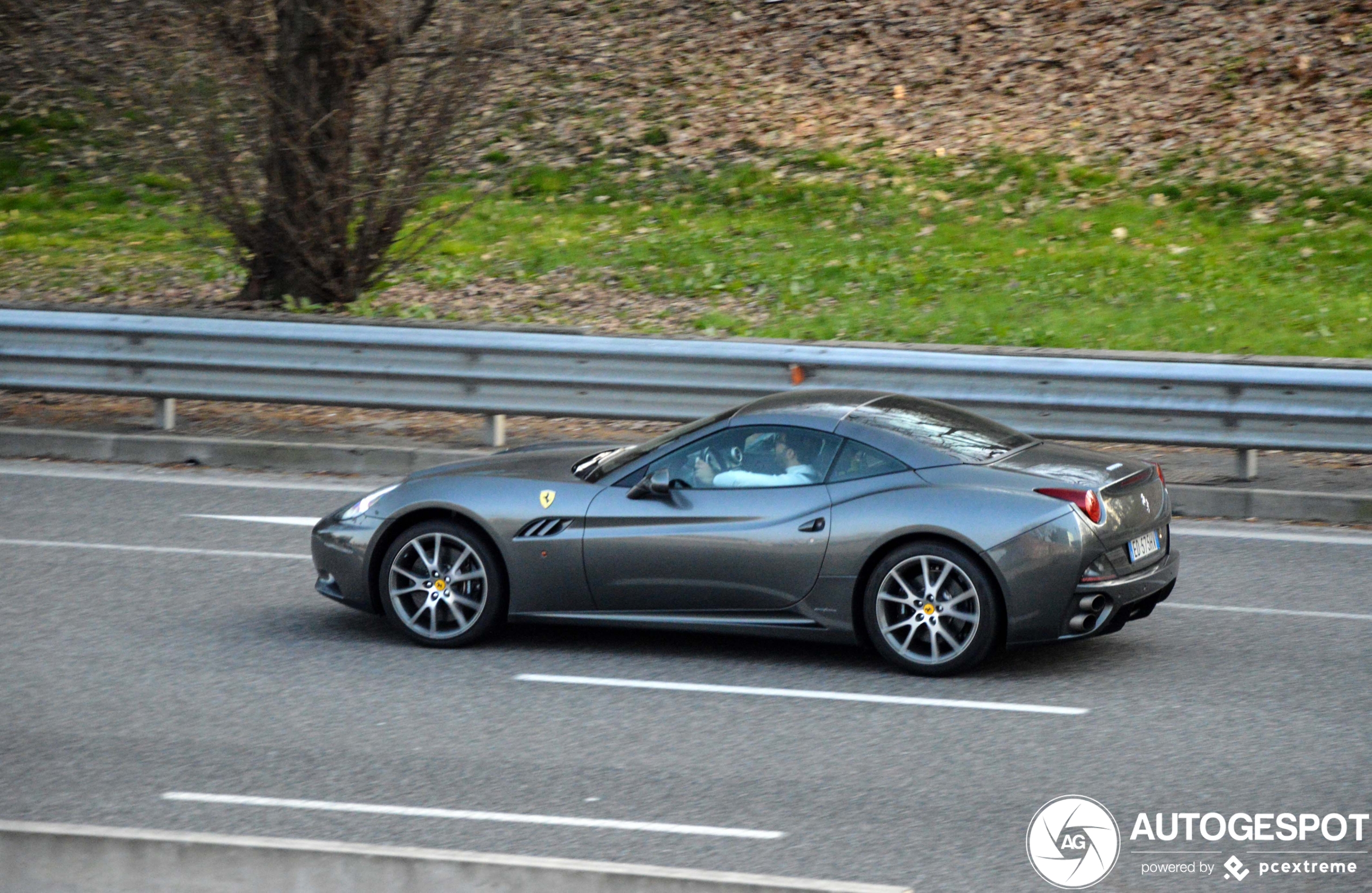 Ferrari California