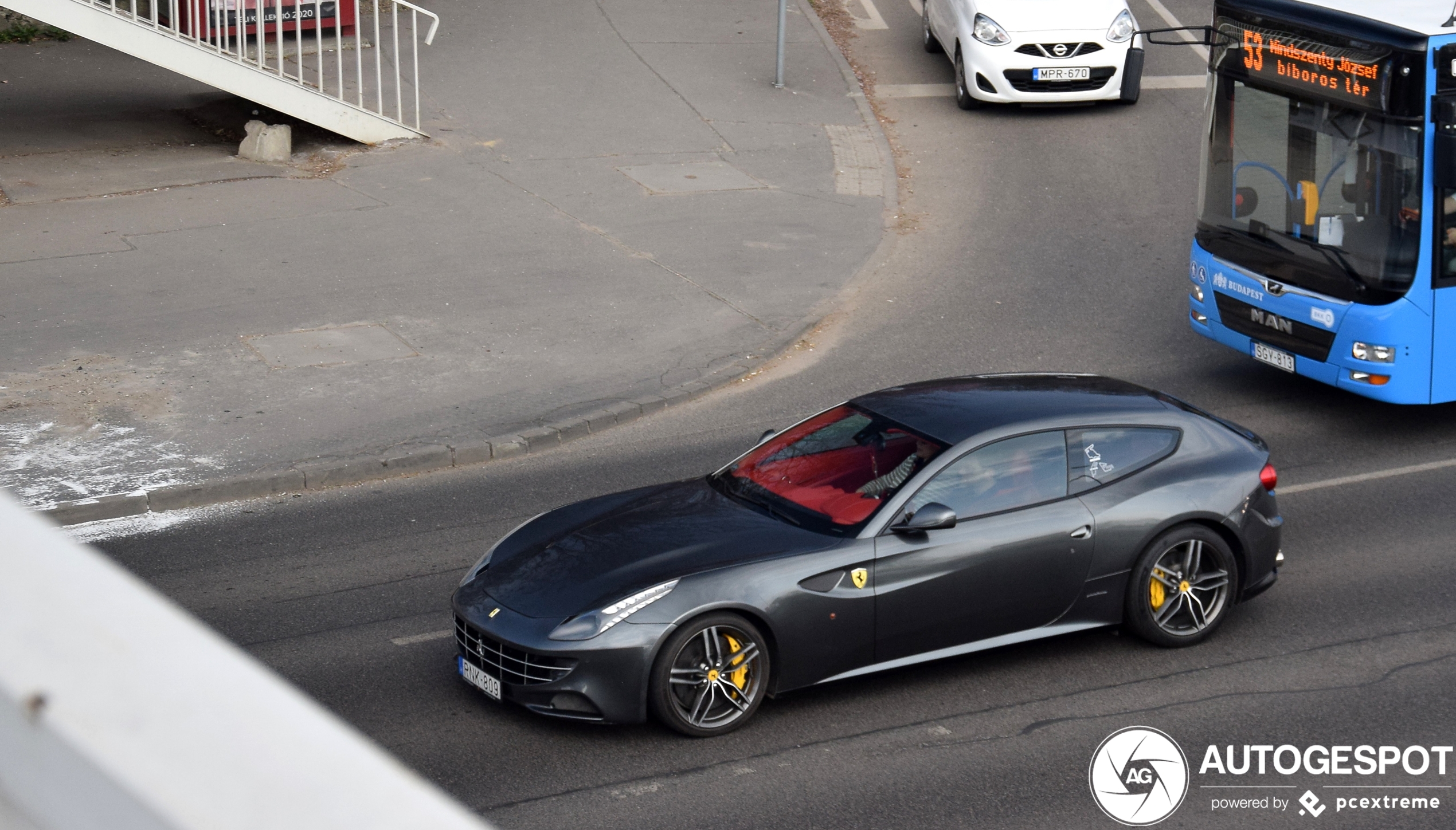 Ferrari FF