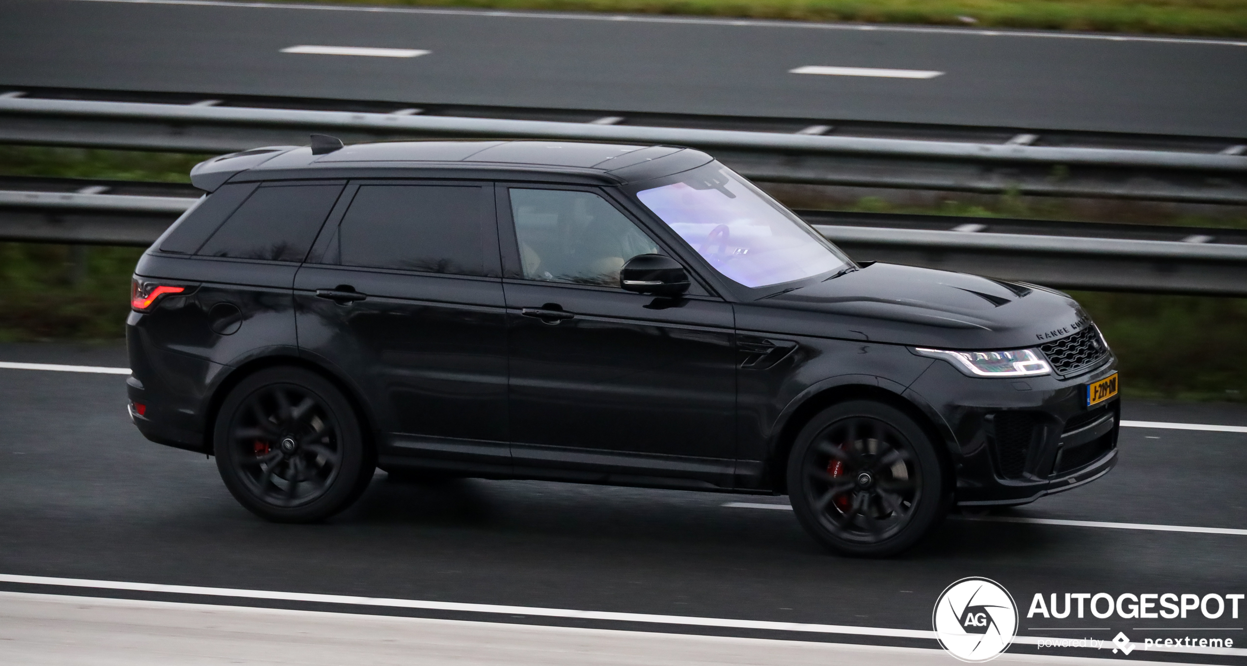 Land Rover Range Rover Sport SVR 2018